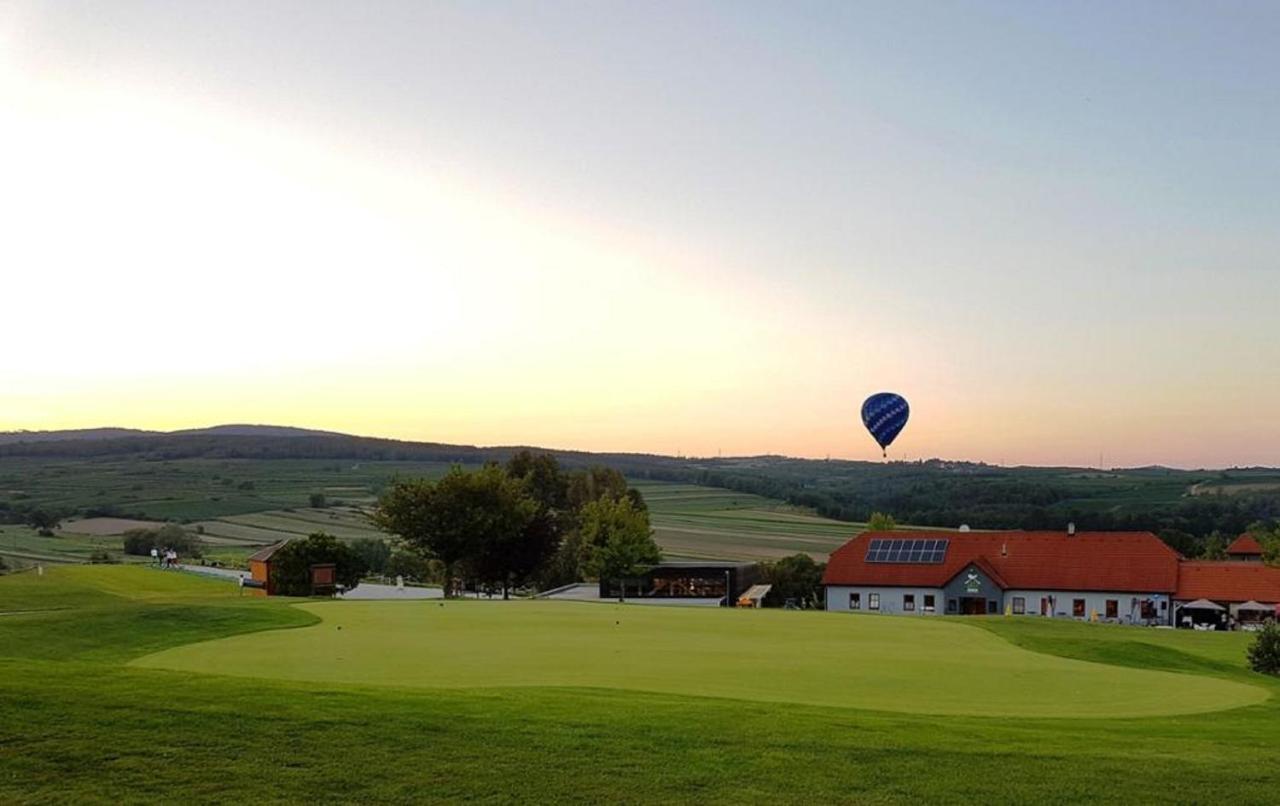 Landpension Gschwantner Lengenfeld Esterno foto